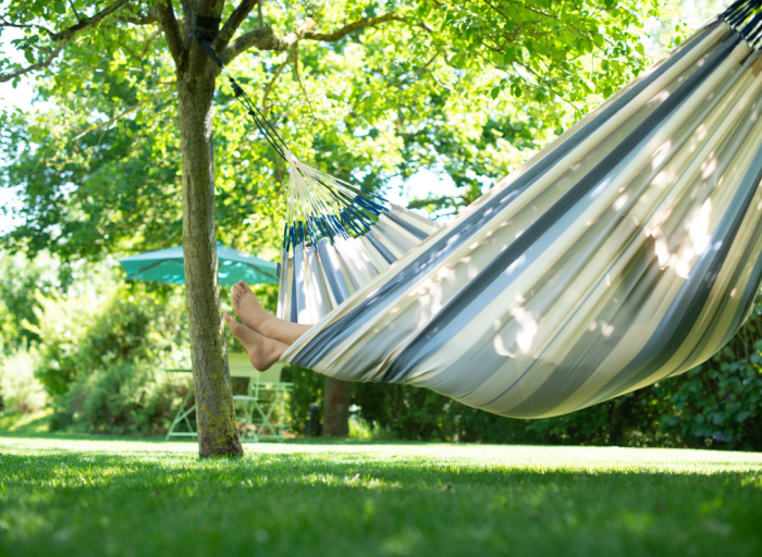 Odkryj kolumbijskie hamaki La Siesta. Doskonałe połączenie tradycji i komfortu.